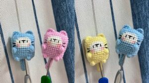 13 Free Crochet Mini Cat Amigurumi Patterns (Make Quick Gifts)
