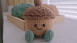 How to Crochet Big Amigurumi Acorn for Fall