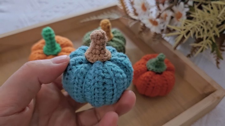 Crochet Fall Pumpkins (1)