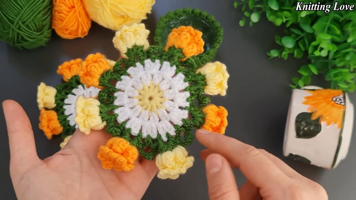 Crochet Flower Coaster For Fall (2)