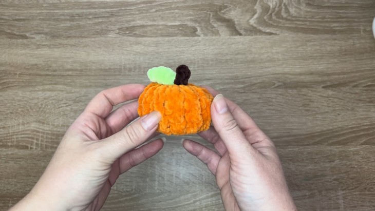 Crochet Plush Pumpkin (1)