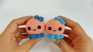 12 Free Crochet Mini Sea Animal Patterns (Summer Gifts)