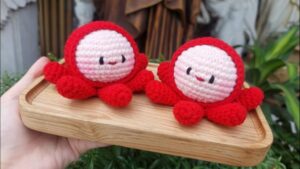 11 Free Crochet Amigurumi Sea Creature Patterns (Fish, Crabs & Turtles)