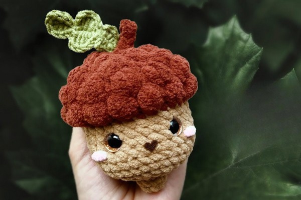 NO-SEW Baby Acorn