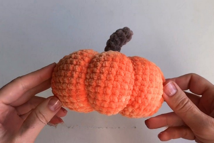 plush fall pumpkin