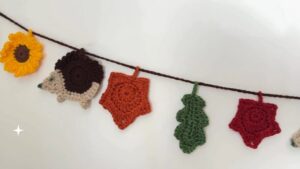 How to Crochet Autumn Bunting with 4 Fall Appliques