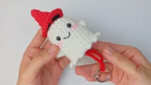 How to Crochet Cute Ghost Key Cover + Pumpkin & Witch Hat