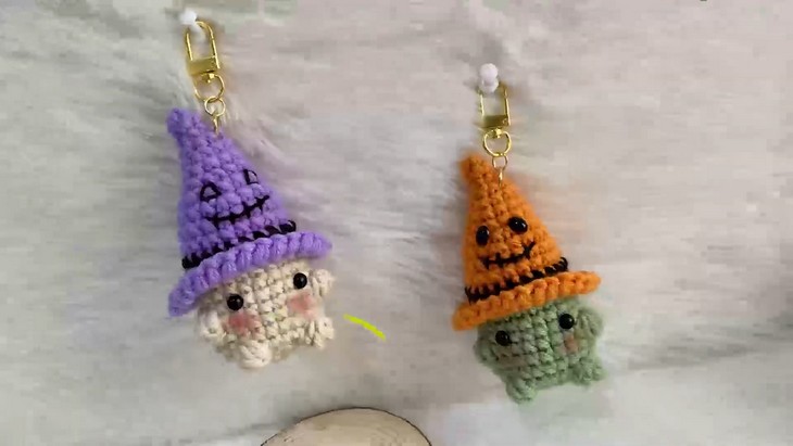 Crochet Halloween Baby Mashroom (3)