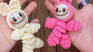 How to Crochet Labubu Keychain – Quick 20-Minute Fidget Toy
