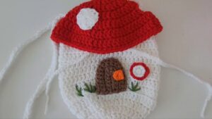 How to Crochet Mushroom House Bag for Fall (TURN INTO AMIGURUMI!)