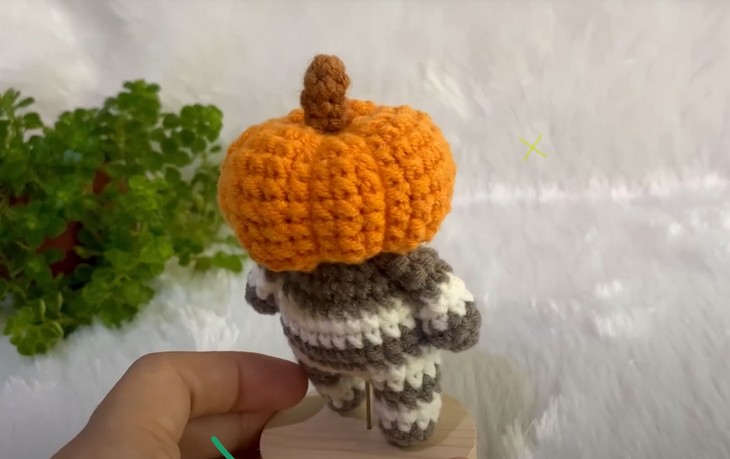Crochet Pumpkin Ghost Amigurumi (3)