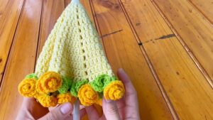 How to Crochet Mini Rose Umbrella for Fall – Rose Bouquet Blanket