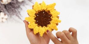 How to Crochet Two-Layered 3D Sunflower (TURN INTO ANYTHING)