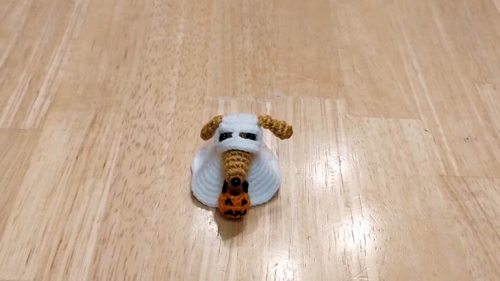 Crochet Tutorial_ Halloween Puppy _ Halloween _ Keychain 0-0 screenshot