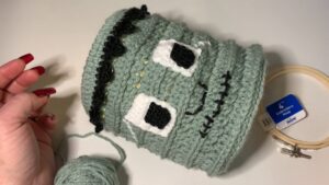 How to Crochet Frankenstein Basket & Lantern for Trick-or-Treating
