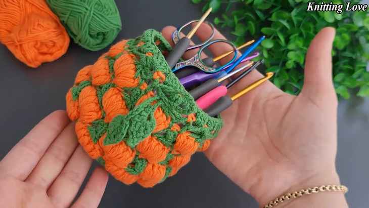 SUPER IDEAS!🥰How to make eye-catching crochet✔Super easy Very useful crochet decorative Basket,Box._1064