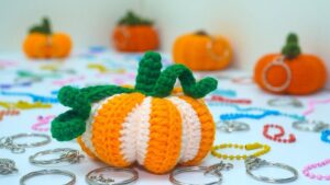 How To Crochet Striped Pumpkin with Vines For Absolute Beginners