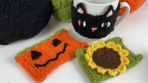 How to Crochet Halloween Mug Cozies (Pumpkin, Sunflower & Cat)