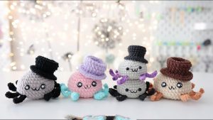 How to Crochet Colorful Mochi Spider Plushies for Halloween