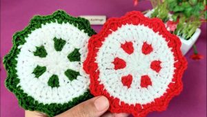 8 Free Crochet Christmas Coaster Patterns (Wreath, Santa, Snowflake & More)