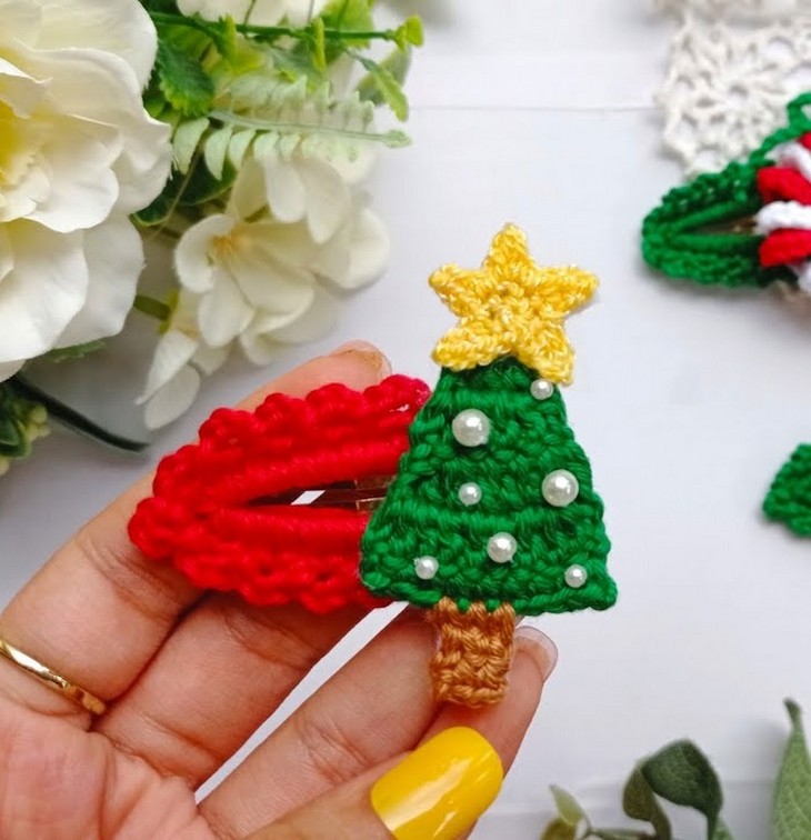 Cute Christmas Hair Clips Easiet 9 in 1 Tutorial (4)