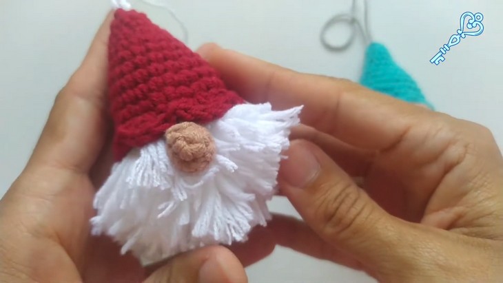 How to Christmas Genome Ornaments & Keychian (7)