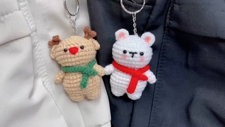 How to Crochet Christmas Dolls - Reindeer And Bear (2)