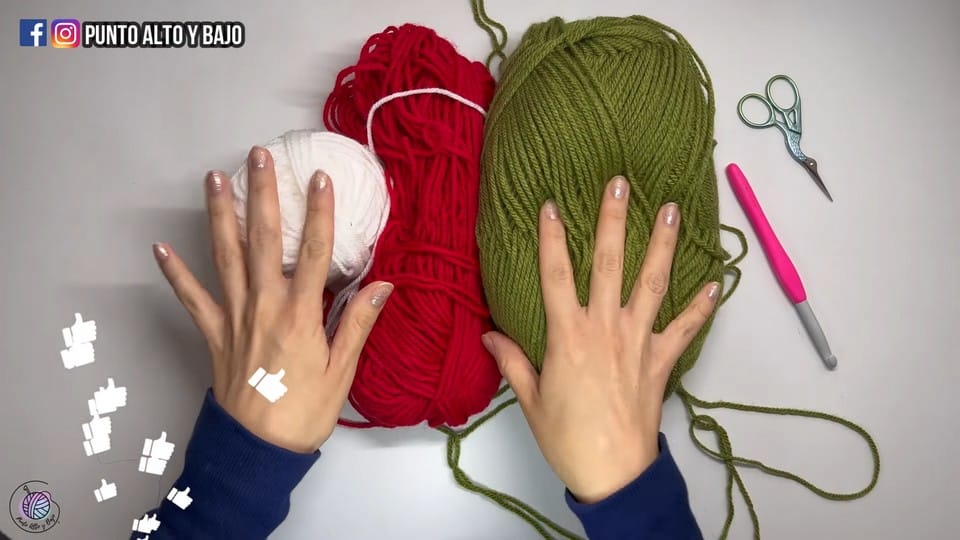 crochet grinch pillow