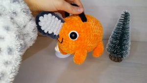 3 Free Crochet Amigurumi Pochita Patterns (Plush, Kawaii & Mini)