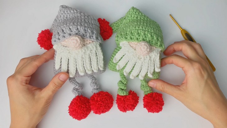 HOW TO CROCHET CHRISTMAS GNOME DIY Holiday Decoration (5)