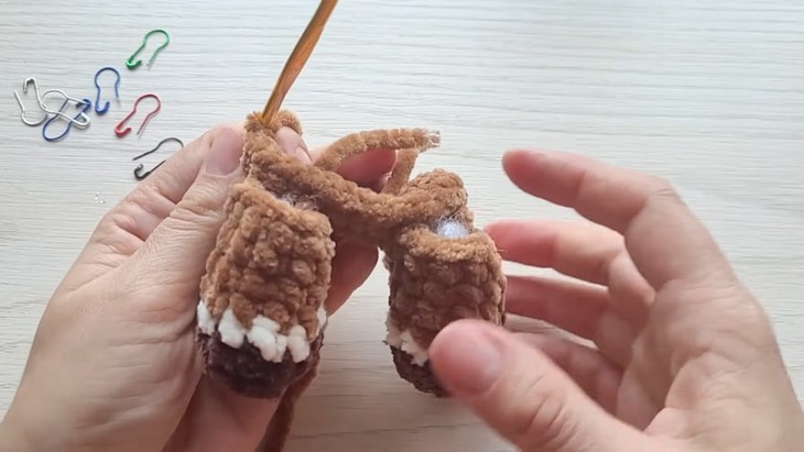 How to Crochet Horse Plushie Easy (3)