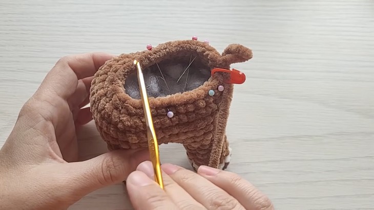 How to Crochet Horse Plushie Easy (4)