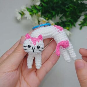 How to Crochet U-Shaped Cat Toy Keychain for Kids