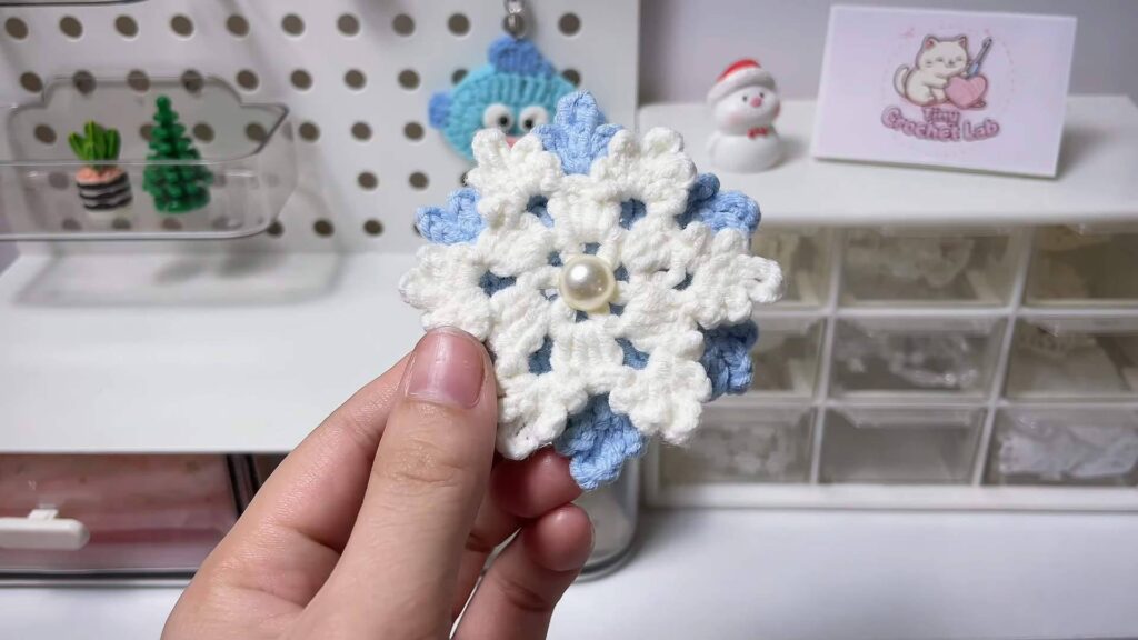 beaded layered snowflake materials