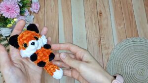How to Crochet No-Sew Mini Fox Plushie (Written Pattern)