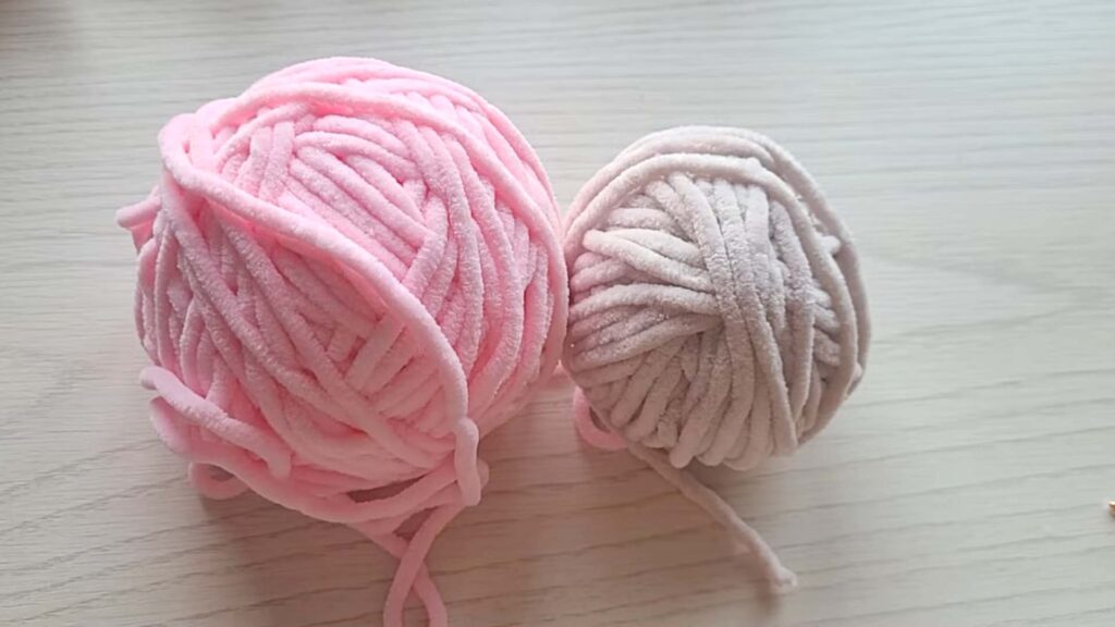 materials for cat plushie