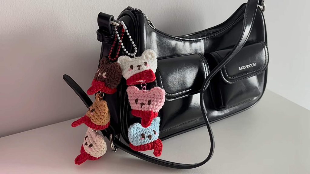 use of cat and bear keychain