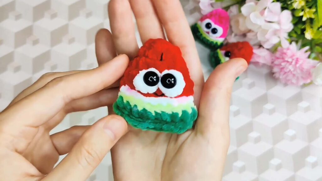 Free Crochet Plush Baby Yoda Steps