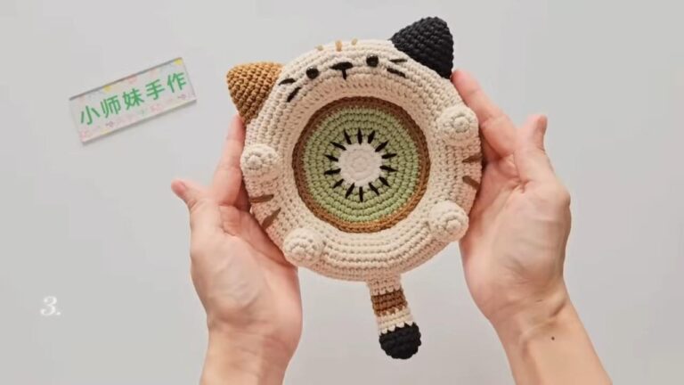 Crochet Animal Healing Coaster