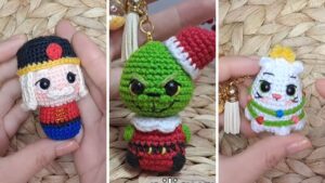 How to Crochet Mini Holiday Dolls for Christmas