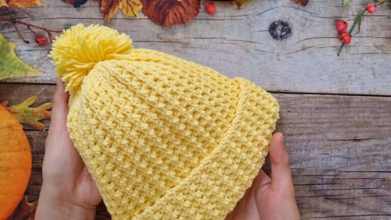 How to Crochet Winter beanie hat.png (6)