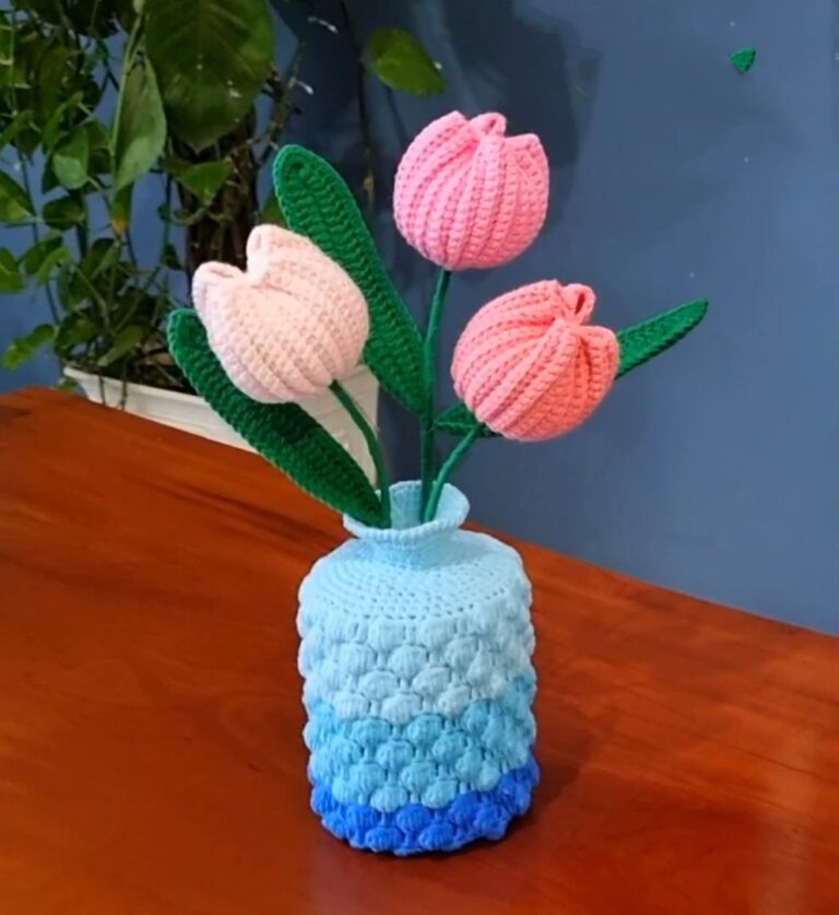 Crochet Tulips & Vase Pattern Step by Step