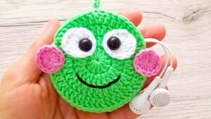 6 Free Crochet Animal Face Pouch Patterns
