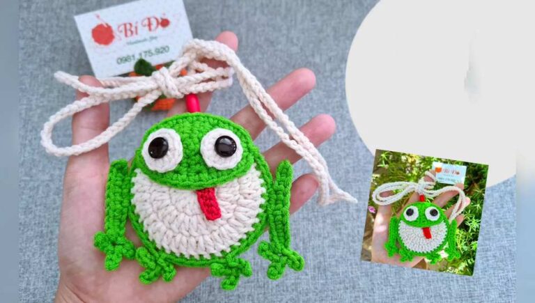 Crochet Frog Pouch Bag Pattern For Small Goods