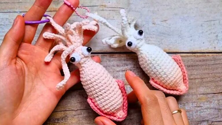 Free Crochet Squid Amigurumi Keychain Pattern for Summer