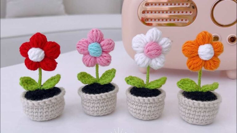 Crochet Flower Pot Pattern For Table Decoration