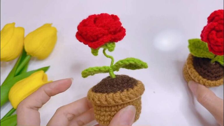 Free Crochet Rose Plant Pot Pattern for Spring