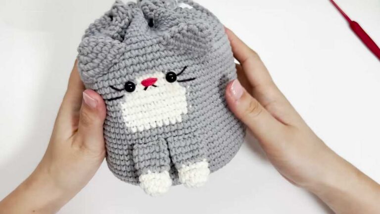 Crochet Meow Meow Drawstring Bag Pattern