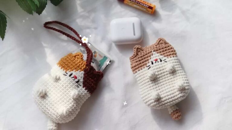 Crochet Cat Pouch & Bag Charm Pattern Free