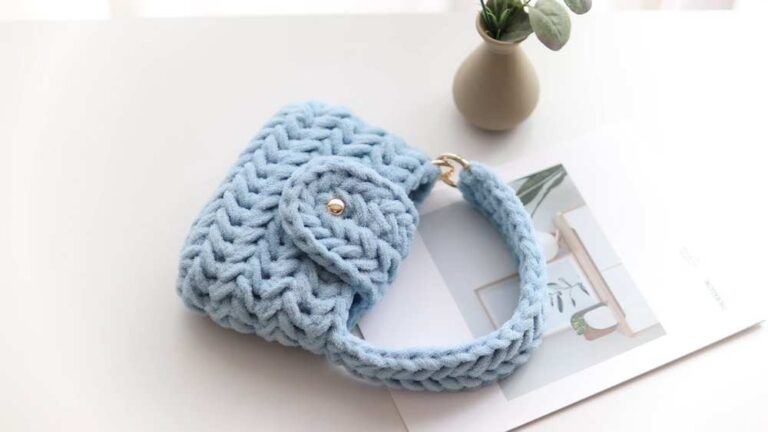 Crochet Cozy Tote Bag Pattern For Beginners